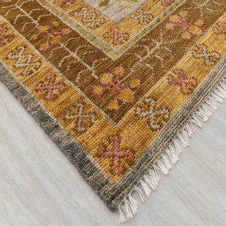 Medaline Coral Rust Gold Serapi Persian Wool Rug