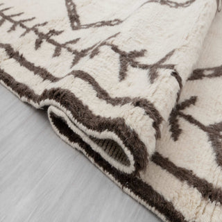 Zanafi Ivory Moroccan Ourain Bohemian Beni Rug