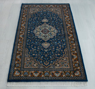 Sovereign -Traditional Persian Medallion 3x5 Wool Rug