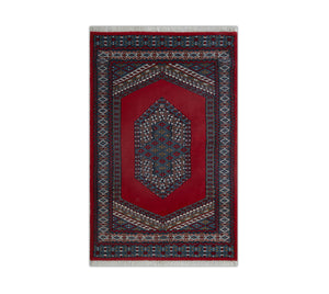 Vespera Red 2.6x4 Persian Medallion Bokhara Wool Area Rug
